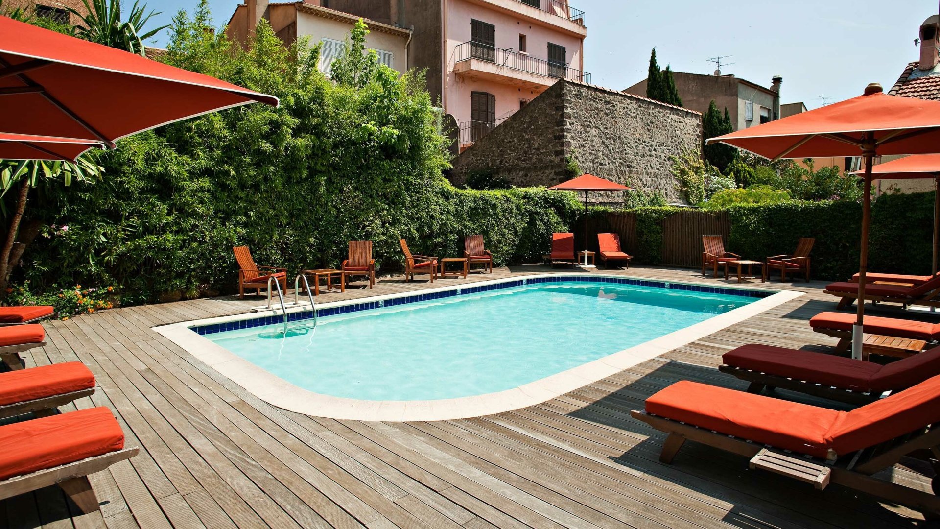 Piscine Best Western Le Matisse